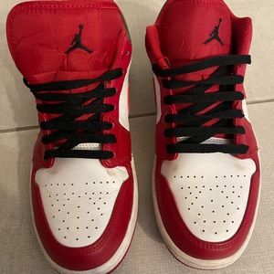 Men Nike Jordans Low